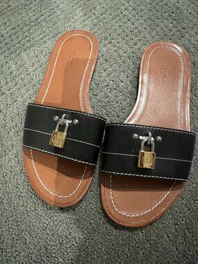 Louis Vuitton Lock It Flat Slide Sandal Black Leather Gold Size 36 US 6